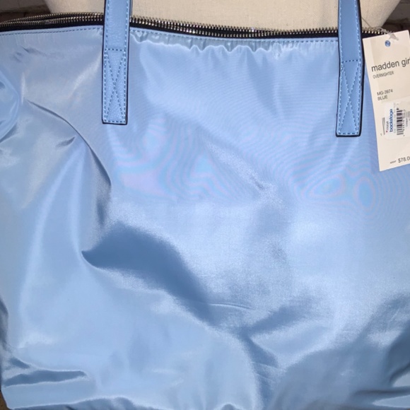 Madden Girl Carry All Crossbody Tote Bag - Picture 2 of 5